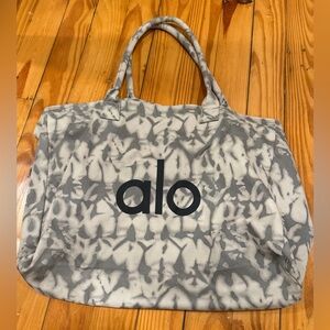 ALO Yoga Gray Women's Tote Bag- never used